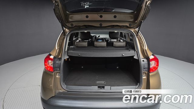 Renault Korea QM3 2016 — photo 20