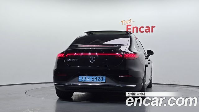 Mercedes-Benz EQE 2022 — photo 4