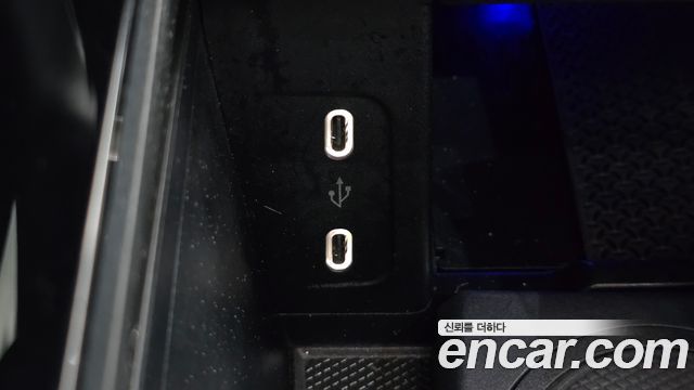 Mercedes-Benz EQE 2022 — photo 30