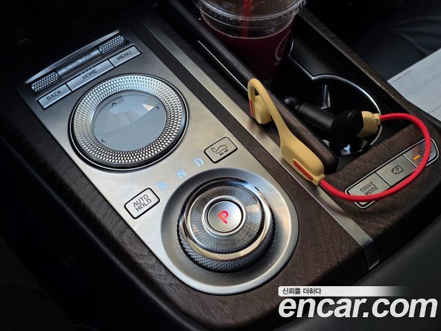 Genesis G80 2021 — photo 12
