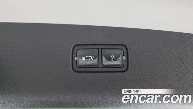 Genesis GV70 2025 — photo 23