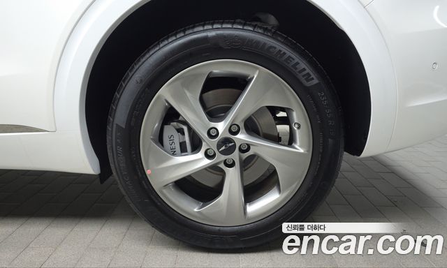 Genesis GV70 2025 — photo 7
