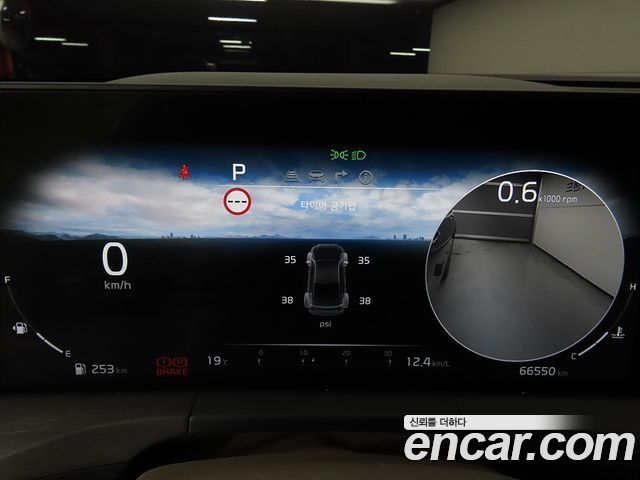 Kia K8 2022 — photo 14