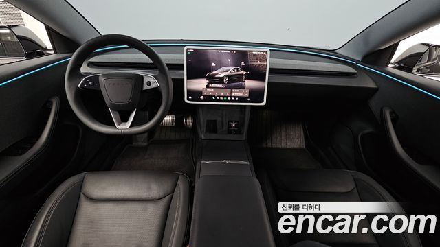 Tesla Model 3 2026 — photo 10