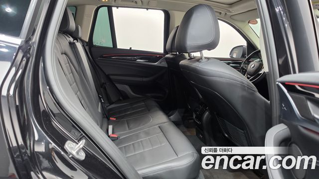 BMW X3 2022 — photo 17