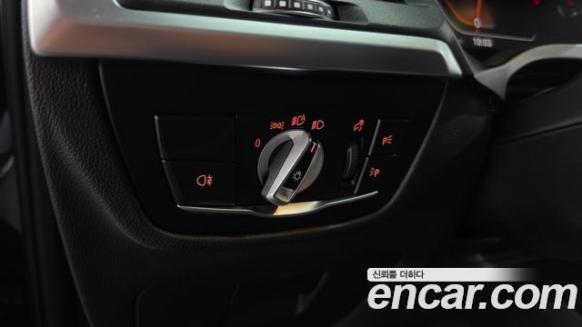 BMW X3 2022 — photo 28