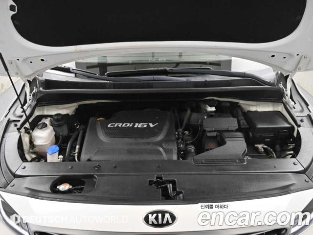 Kia Canival 2018 — photo 6