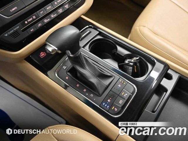 Kia Canival 2018 — photo 9