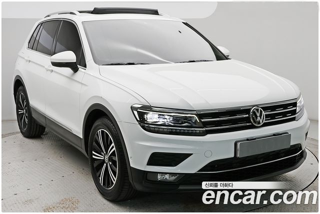 Volkswagen Tiguan 2018 — photo 3