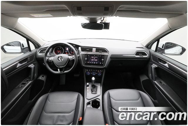 Volkswagen Tiguan 2018 — photo 7