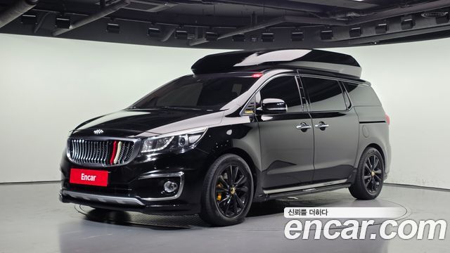 Kia Canival 2016 — photo 1
