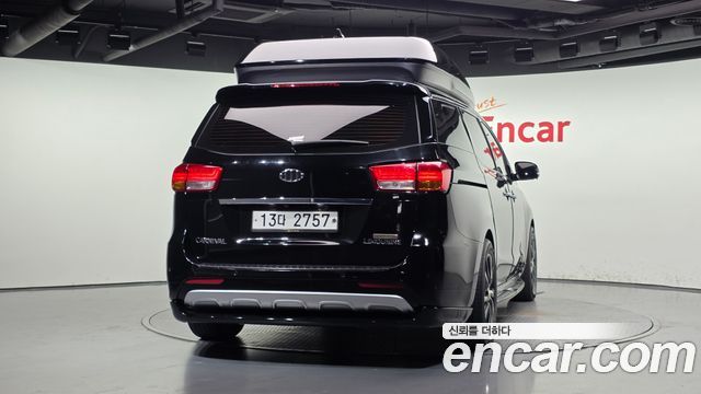 Kia Canival 2016 — photo 4