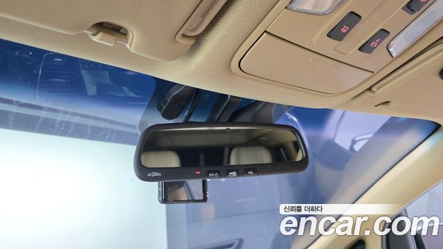 Kia Canival 2016 — photo 18