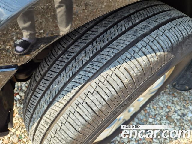 Kia Canival 2013 — photo 20