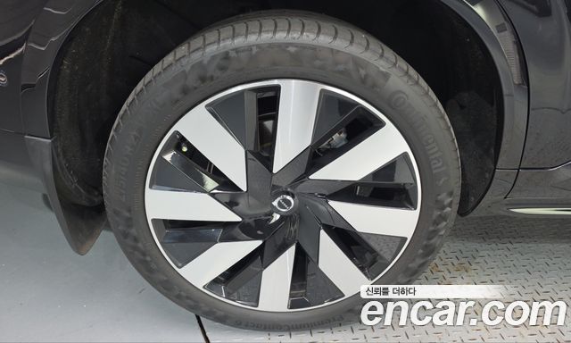 Volvo XC90 2024 — photo 5