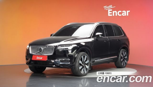 Volvo XC90 2024 — photo 1