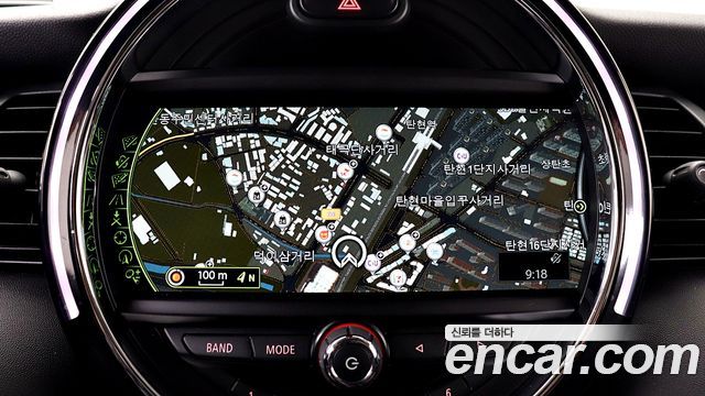 Mini Cooper 2018 — photo 17