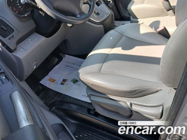 Hyundai Starex 2014 — photo 4