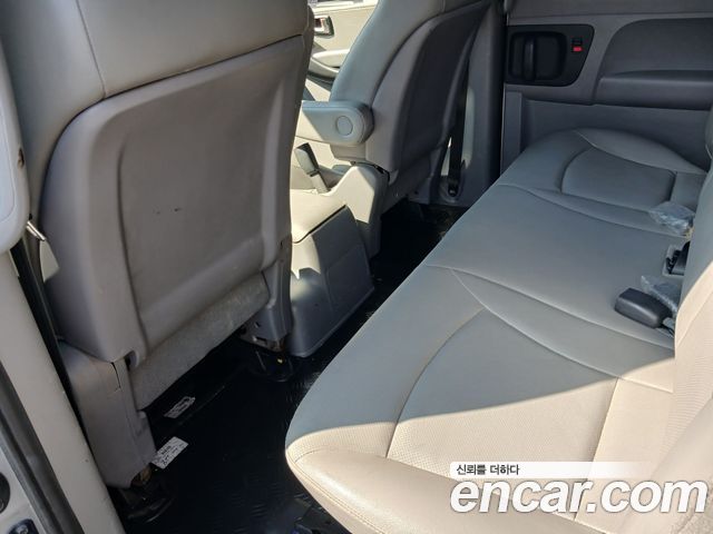 Hyundai Starex 2014 — photo 7