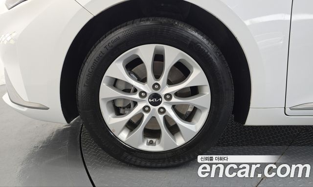 Kia K8 2024 — photo 5