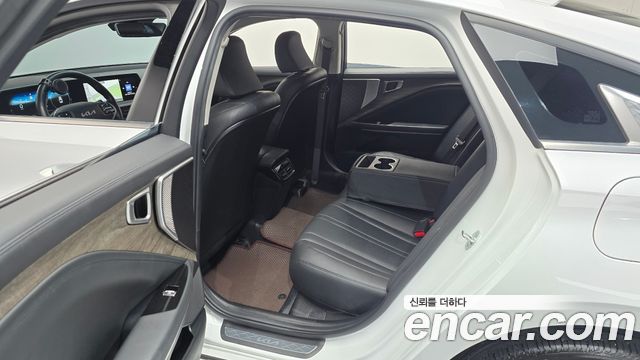 Kia K8 2024 — photo 17