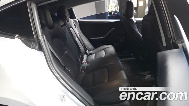 Tesla Model 3 2020 — photo 18