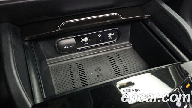 Kia Sportage 2022 — photo 18