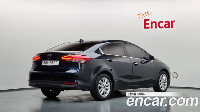 Kia K3 2016 — photo 2