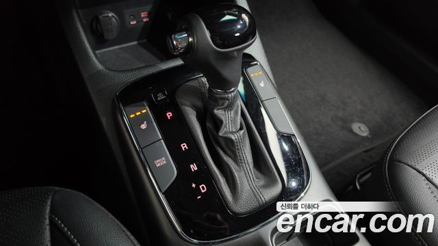 Kia K3 2016 — photo 12