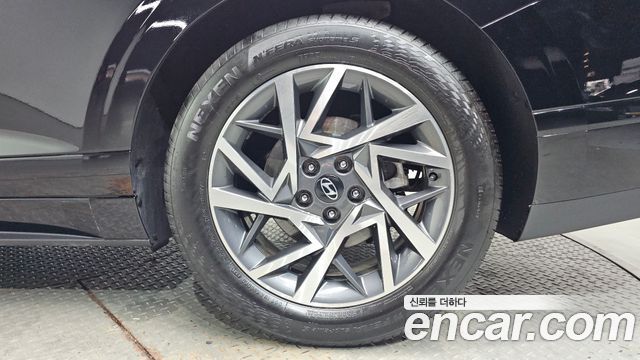 Hyundai Grandeur 2023 — photo 7