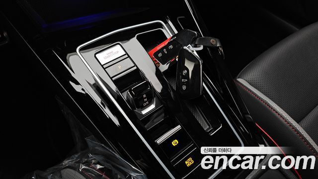 Volkswagen Golf 2023 — photo 9