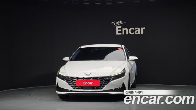 Hyundai AVANTE 2023 — photo 3