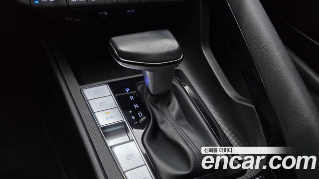 Hyundai AVANTE 2023 — photo 9