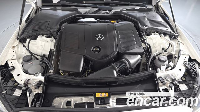 Mercedes-Benz C-Class 2024 — photo 6