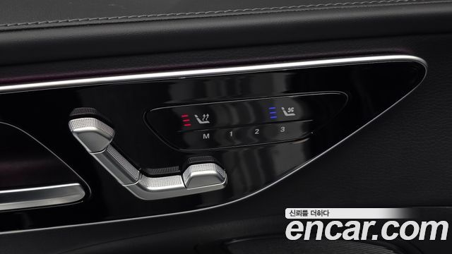 Mercedes-Benz C-Class 2024 — photo 31