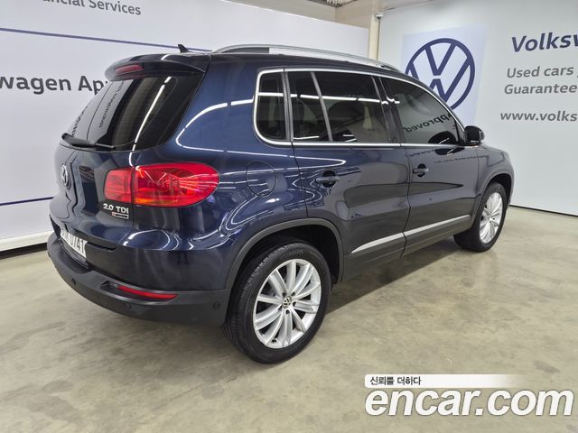 Volkswagen Tiguan 2016 — photo 2