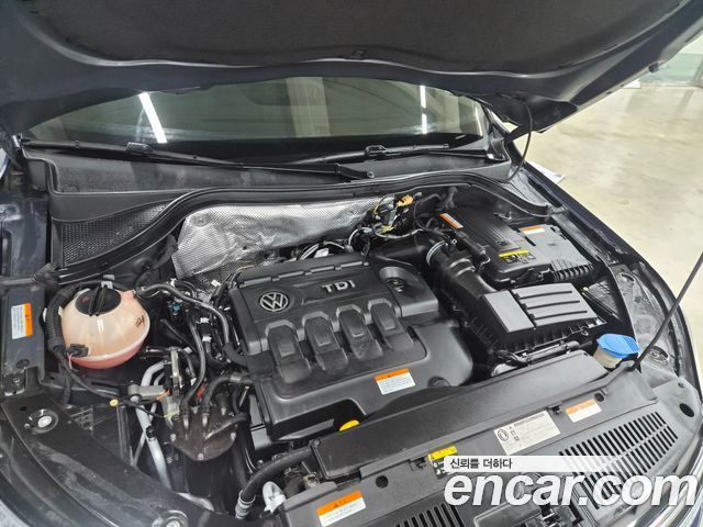 Volkswagen Tiguan 2016 — photo 6