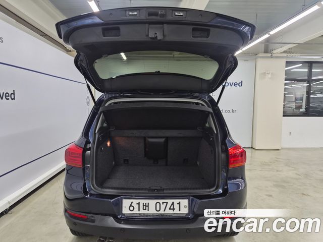 Volkswagen Tiguan 2016 — photo 16