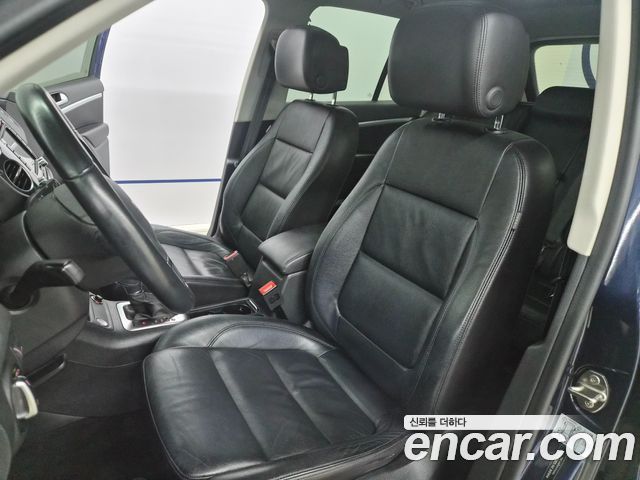 Volkswagen Tiguan 2016 — photo 20