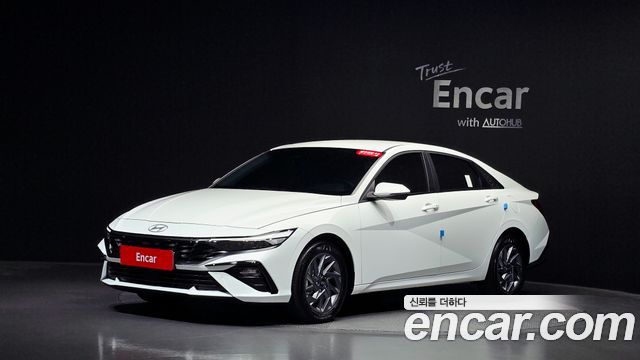 Hyundai AVANTE 2024 — photo 31