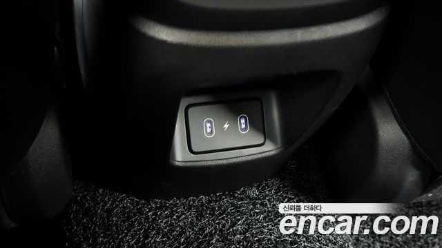 Hyundai AVANTE 2024 — photo 19