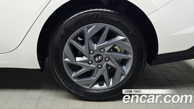 Hyundai AVANTE 2024 — photo 7