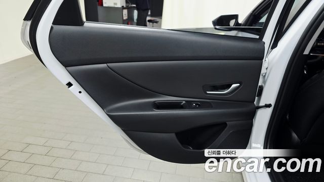 Hyundai AVANTE 2024 — photo 15
