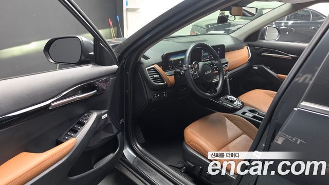 Kia Seltos 2023 — photo 13