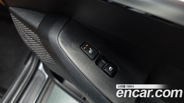 Kia Seltos 2023 — photo 24