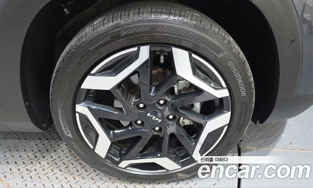 Kia Seltos 2023 — photo 7