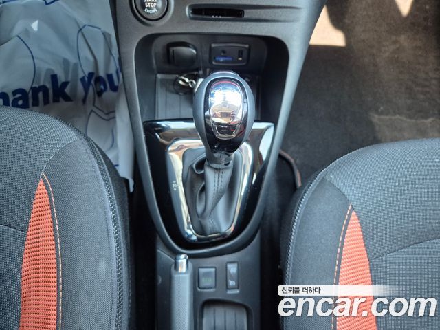Renault Korea QM3 2015 — photo 7