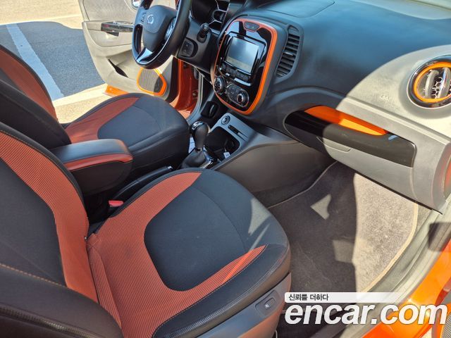 Renault Korea QM3 2015 — photo 10