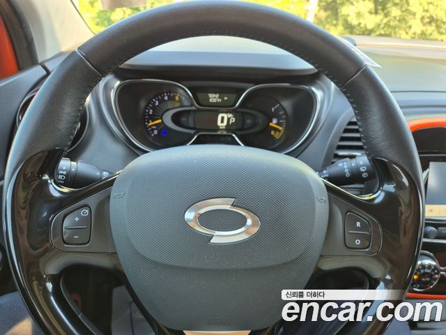 Renault Korea QM3 2015 — photo 15