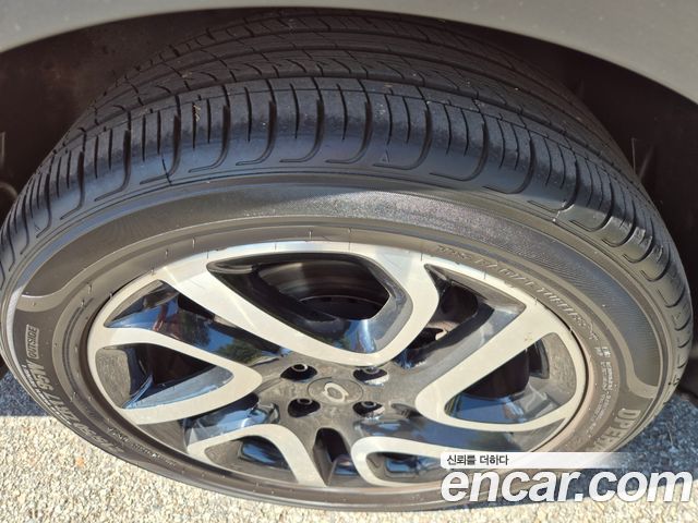Renault Korea QM3 2015 — photo 19